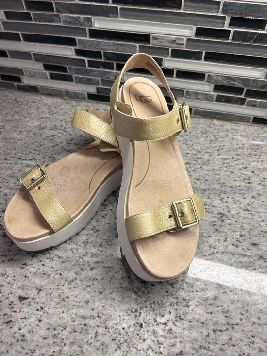 UGG Shoes - UGG Gold Leather Platform Buckle Sandals size 8